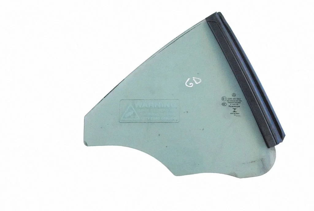 Tagumine kere külgklaas 43R001582