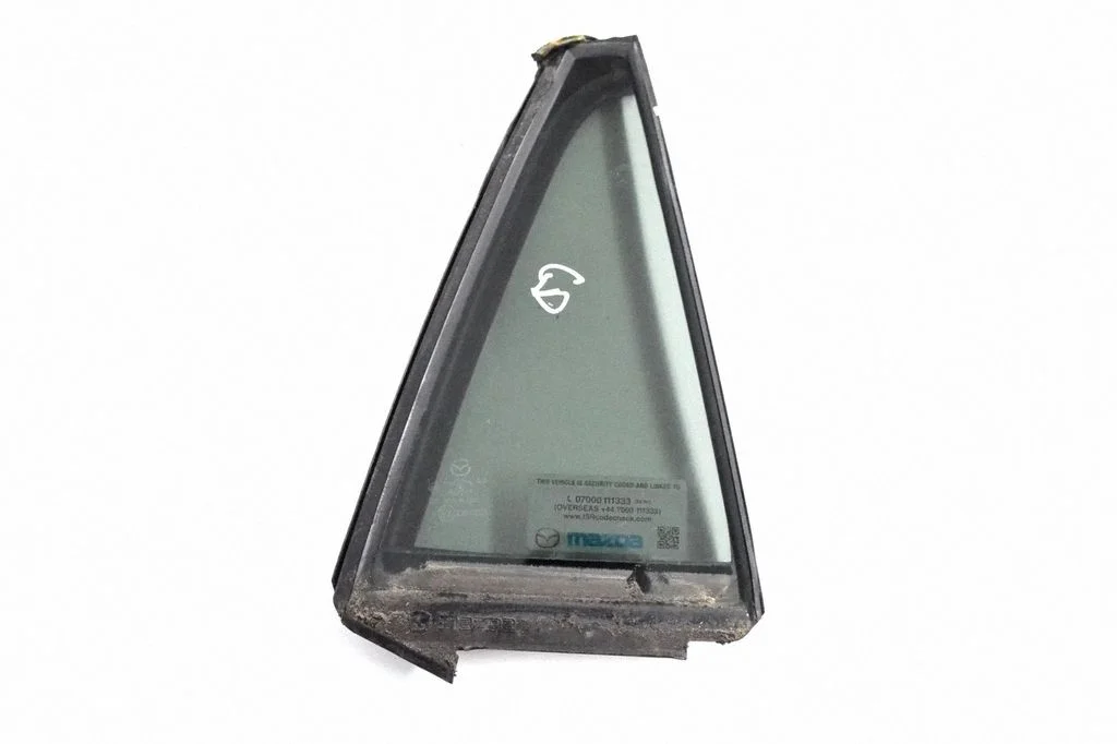 Rear side window 43R003021