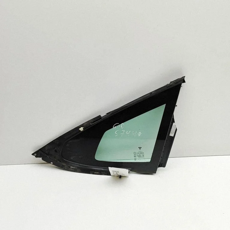 Rear side window 43R008010