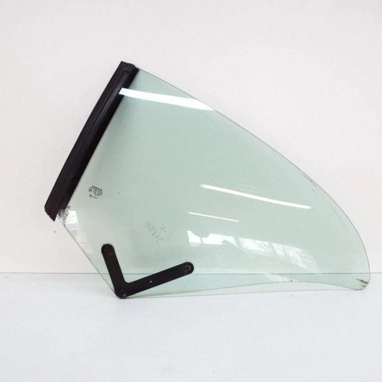 Rear side window 43R00023 – Volvo C70 (2006-2010)