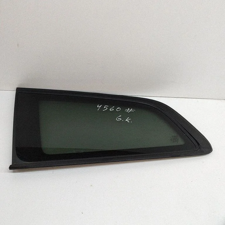 Aizmugurējais sāna virsbūves stikls – Volvo V60 (2018-)