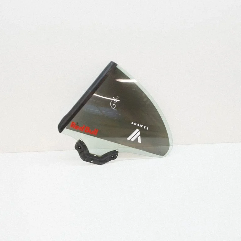 Rear side window 43R001025