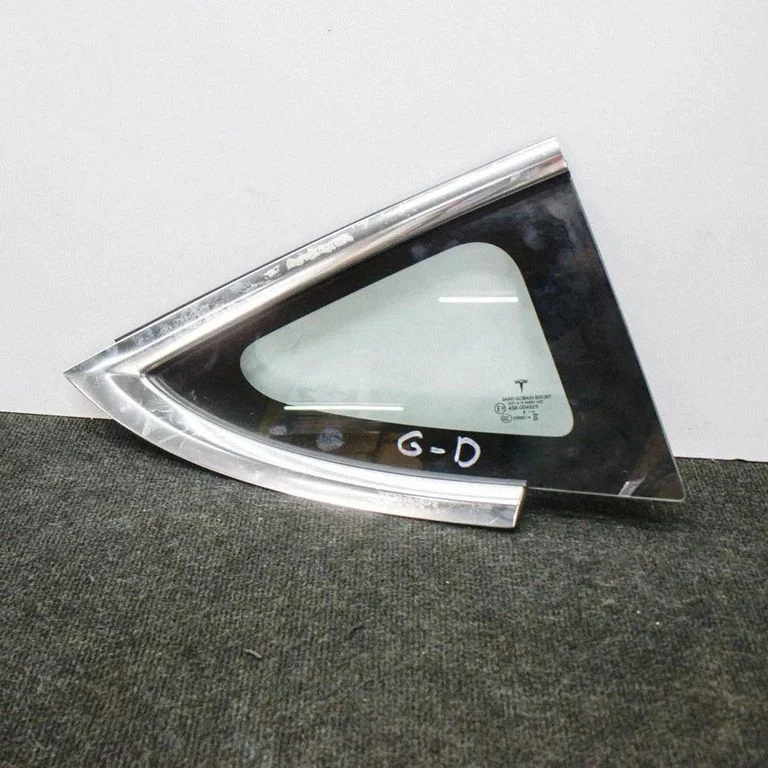 Tagumine kere külgklaas E000214