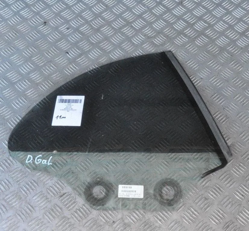 Rear side window – BMW 6 Series F12 F13 (2010-2018)
