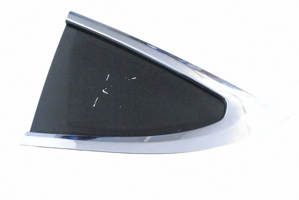 Rear side window 43R004553
