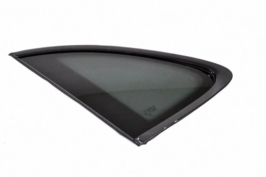 Rear side window – Porsche Macan (95B) (2014-2018)