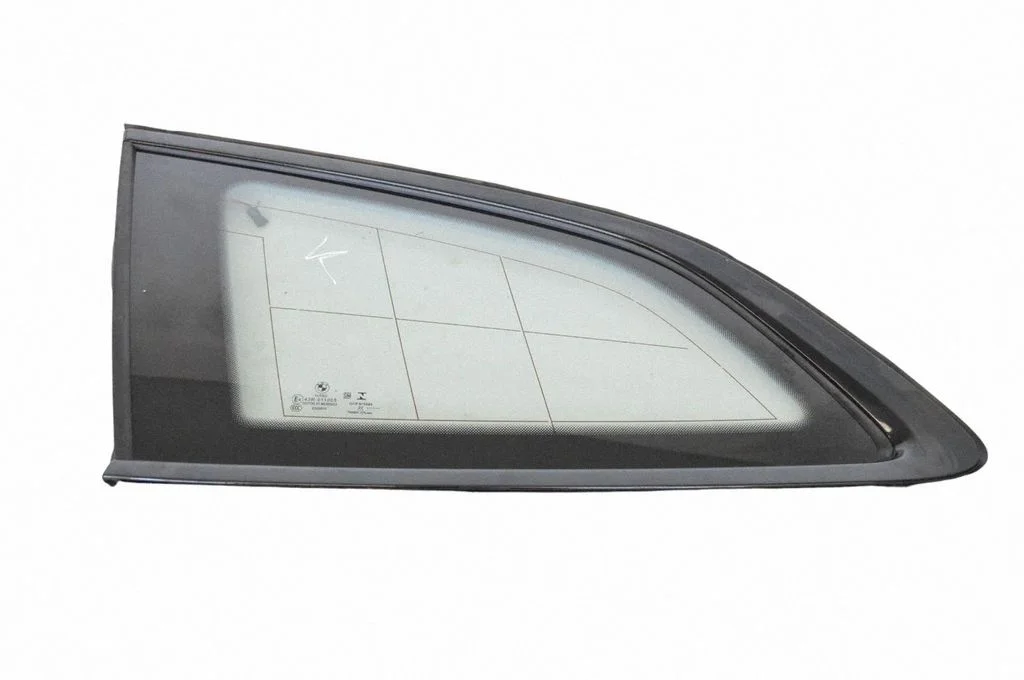 Aizmugurējais sāna virsbūves stikls – BMW 3. sērija G20 G21 (2019-)