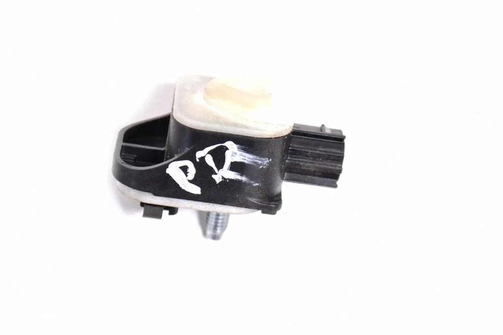 Drošības spilvenu trieciena sensors 8983A02021