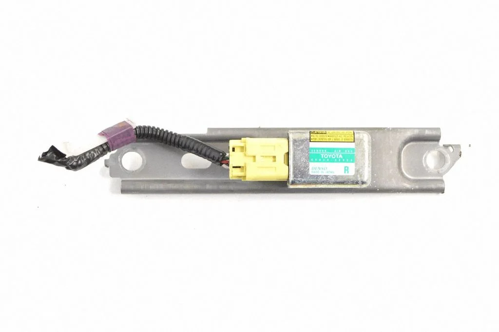 Drošības spilvenu trieciena sensors 8986048020