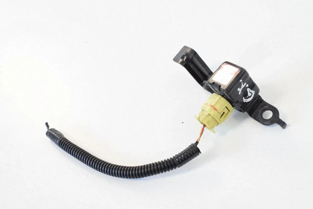 Drošības spilvenu trieciena sensors G484948010