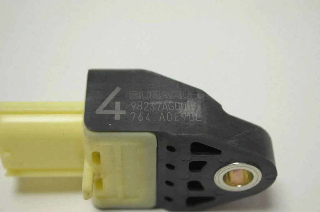 Drošības spilvenu trieciena sensors 98237AG000