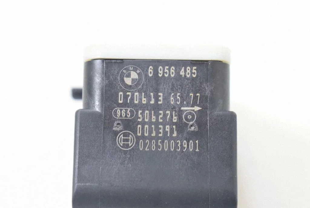 Drošības spilvenu trieciena sensors 0285003901