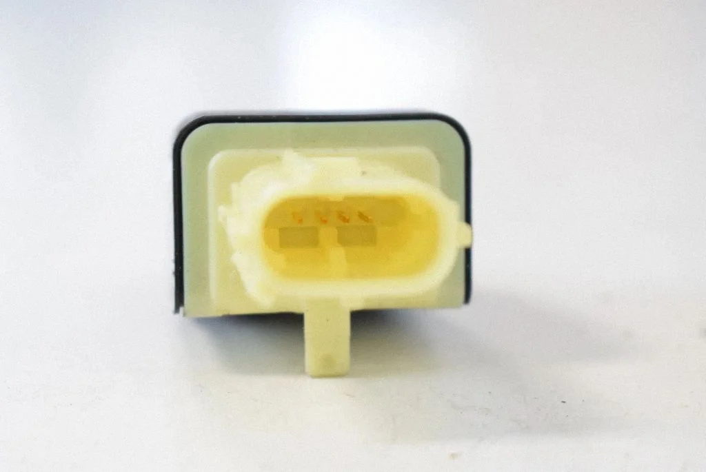 Drošības spilvenu trieciena sensors 98237AG000