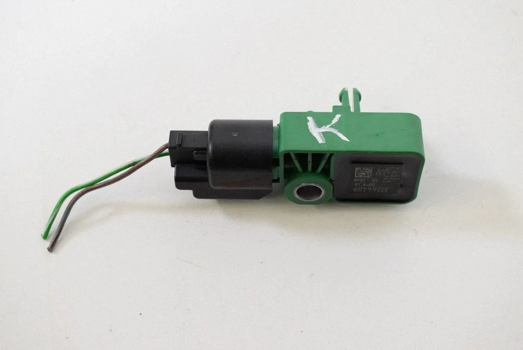 Drošības spilvenu trieciena sensors – Volvo XC60 (2009-2013)