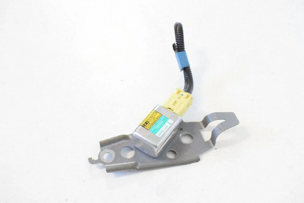 Drošības spilvenu trieciena sensors 8983030130