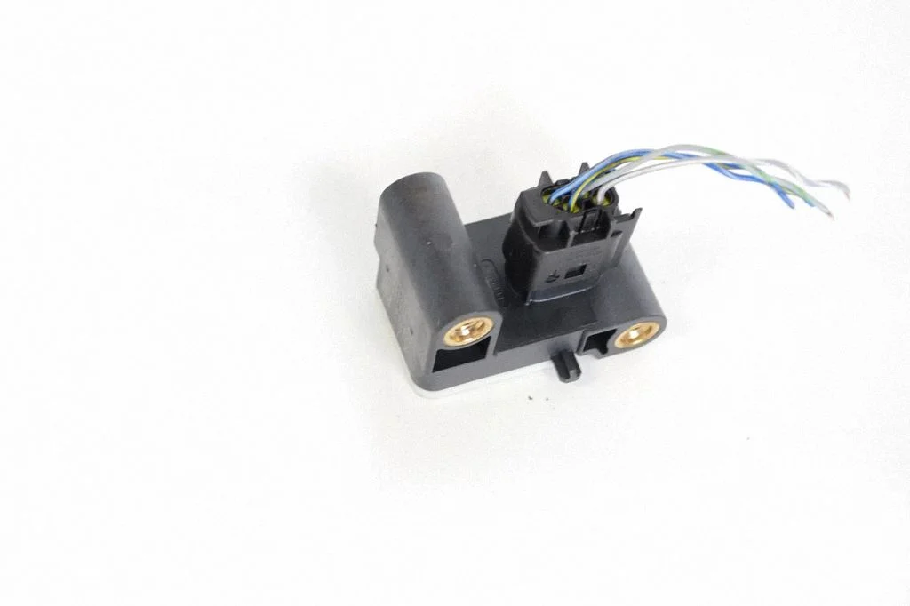 Drošības spilvenu trieciena sensors 6911003