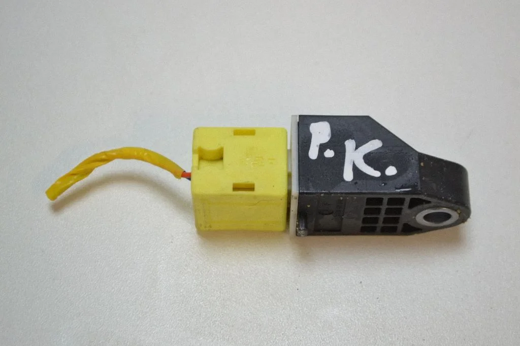 Drošības spilvenu trieciena sensors – Hyundai i40 (2011-)