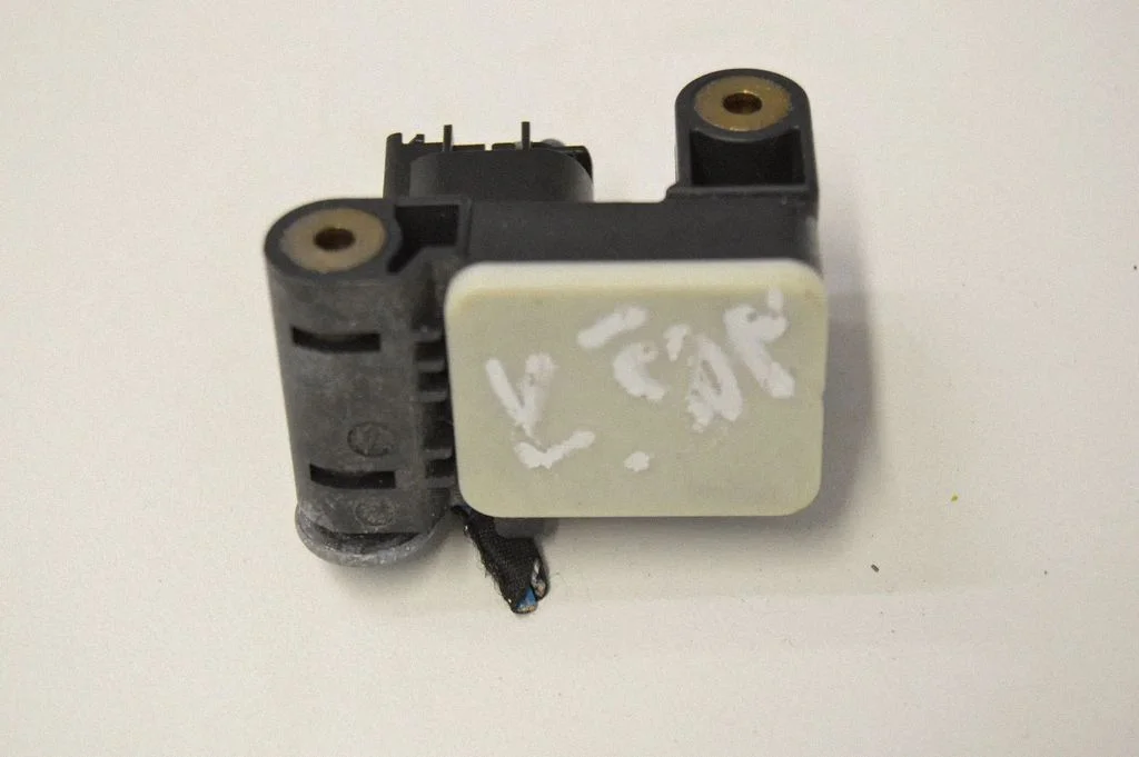 Drošības spilvenu trieciena sensors 6911003
