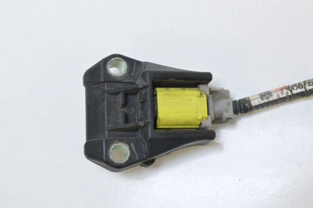 Drošības spilvenu trieciena sensors 8917345050