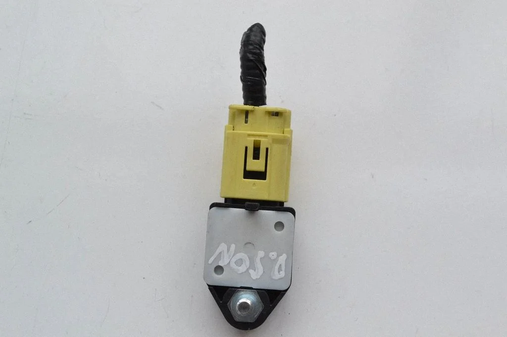 Drošības spilvenu trieciena sensors 8983102020