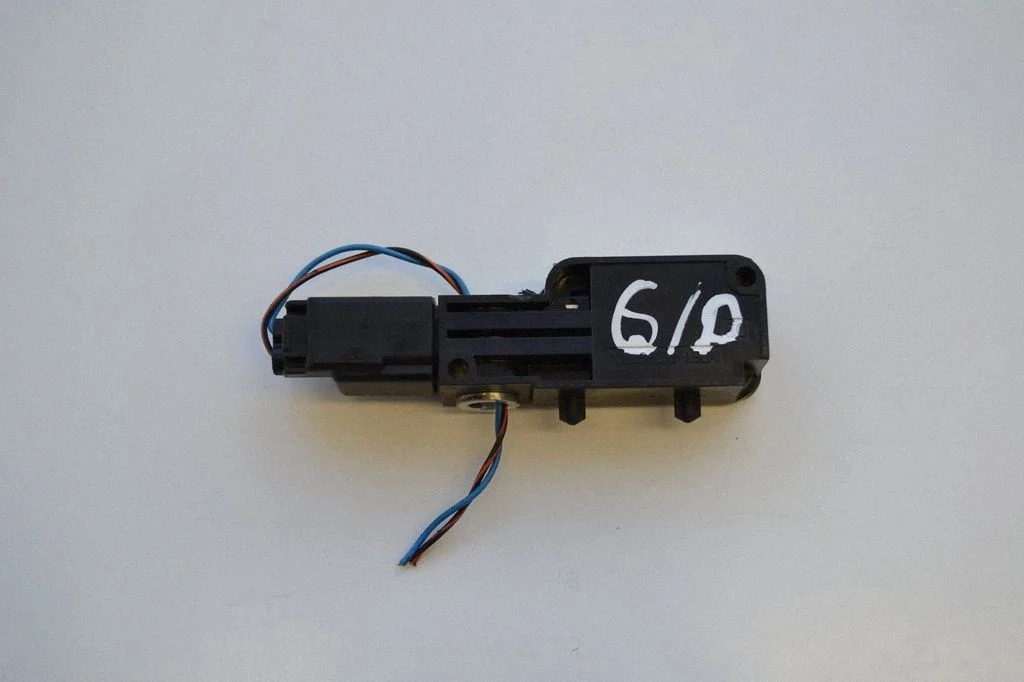 Drošības spilvenu trieciena sensors – Jaguar XJ X350 (2003-2009)