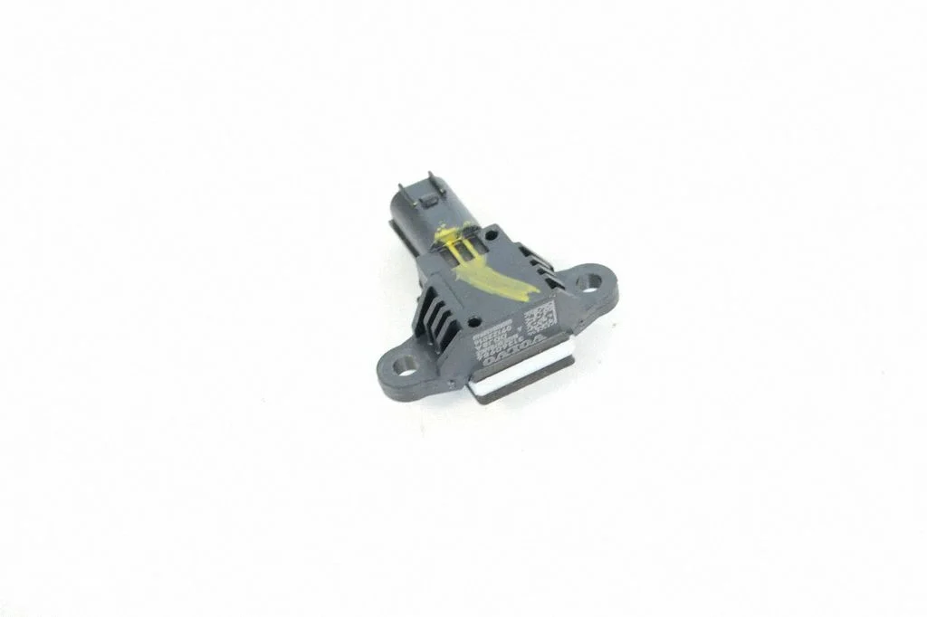 Drošības spilvenu trieciena sensors – Volvo V40 (2012-2019)