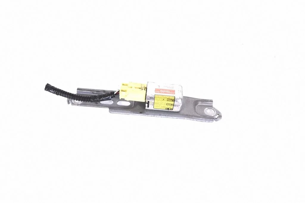 Drošības spilvenu trieciena sensors 8983048020