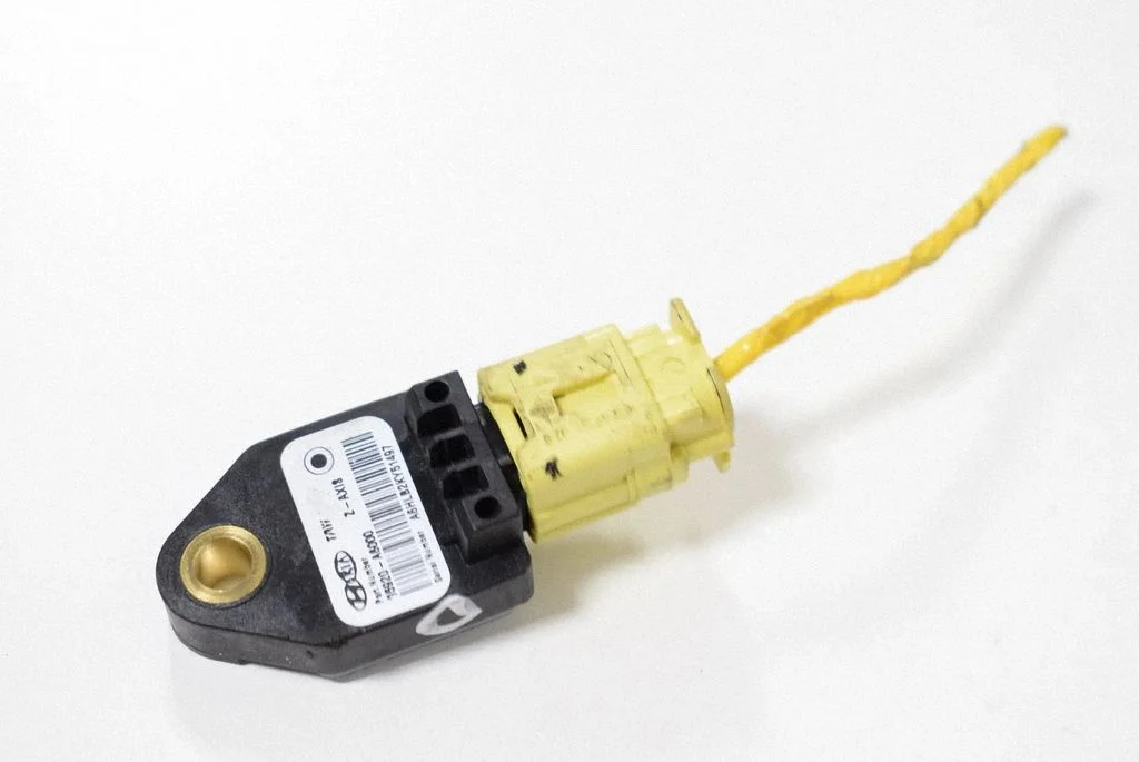 Drošības spilvenu trieciena sensors – Hyundai i30 (2013-2016)