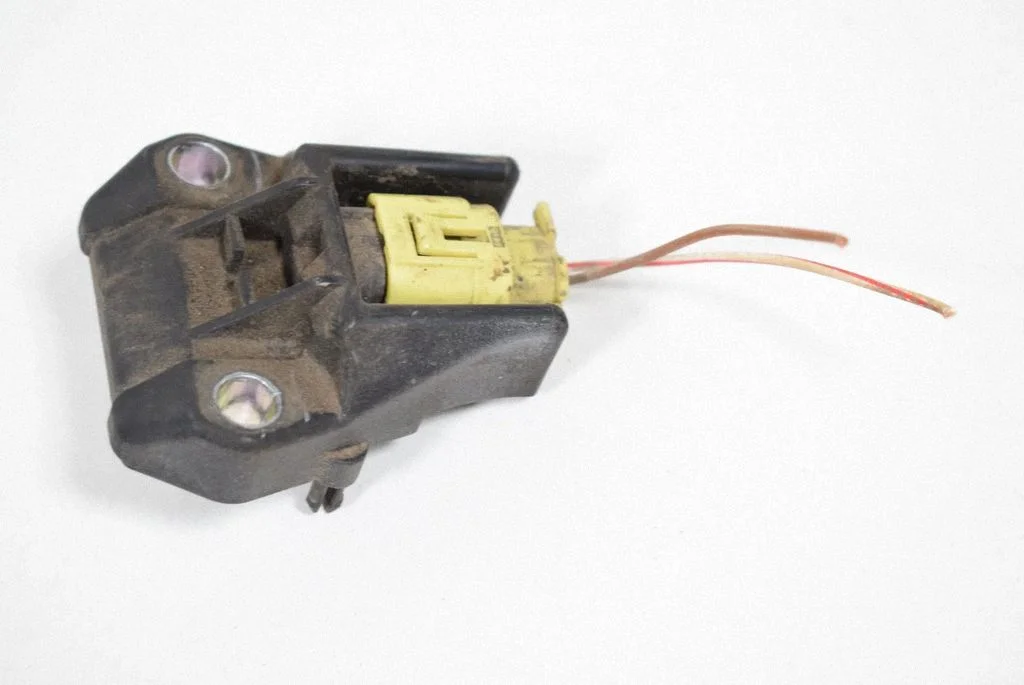Drošības spilvenu trieciena sensors 8917345050