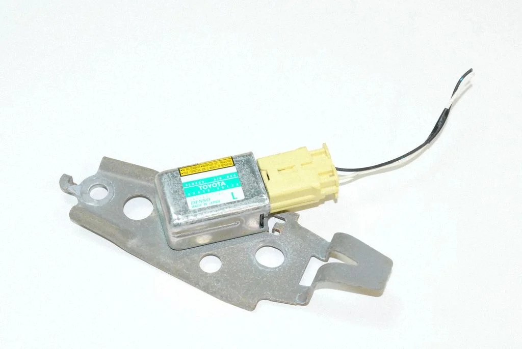 Airbag deployment crash/impact sensor 8983030130