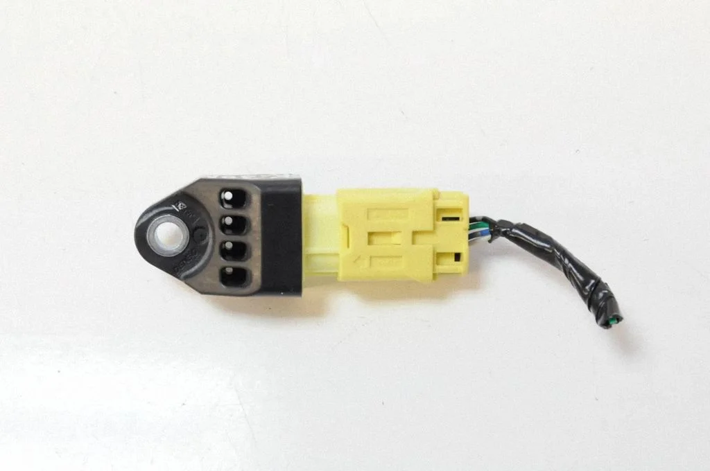 Drošības spilvenu trieciena sensors 98235AG060