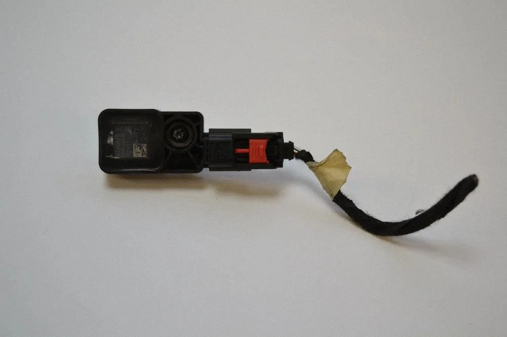 Drošības spilvenu trieciena sensors 13502341