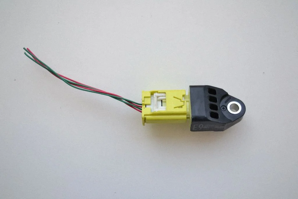 Drošības spilvenu trieciena sensors – Toyota Yaris (2012-2014)