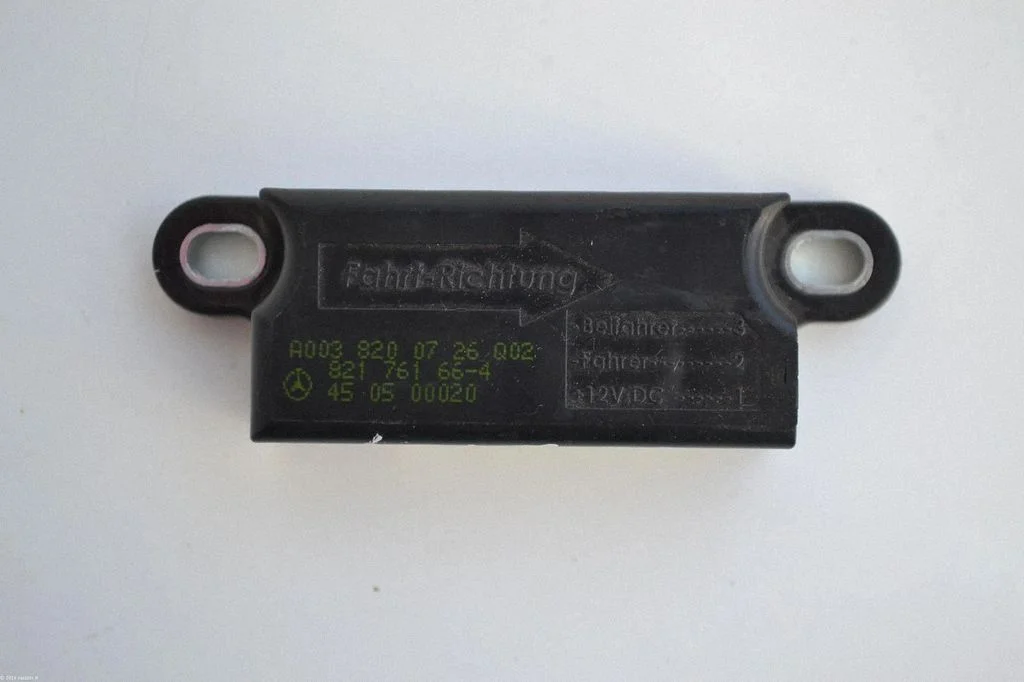 Drošības spilvenu trieciena sensors – Mercedes-Benz CLS klase C219 (2003-2011)