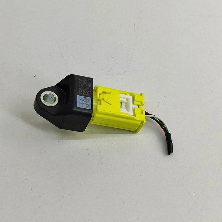 Drošības spilvenu trieciena sensors – Toyota Prius (XW50) (2015-2023)