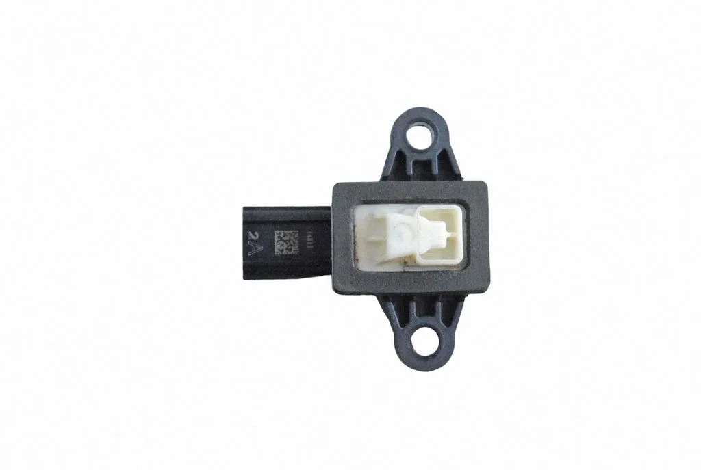 Drošības spilvenu trieciena sensors 9X2314C676AC