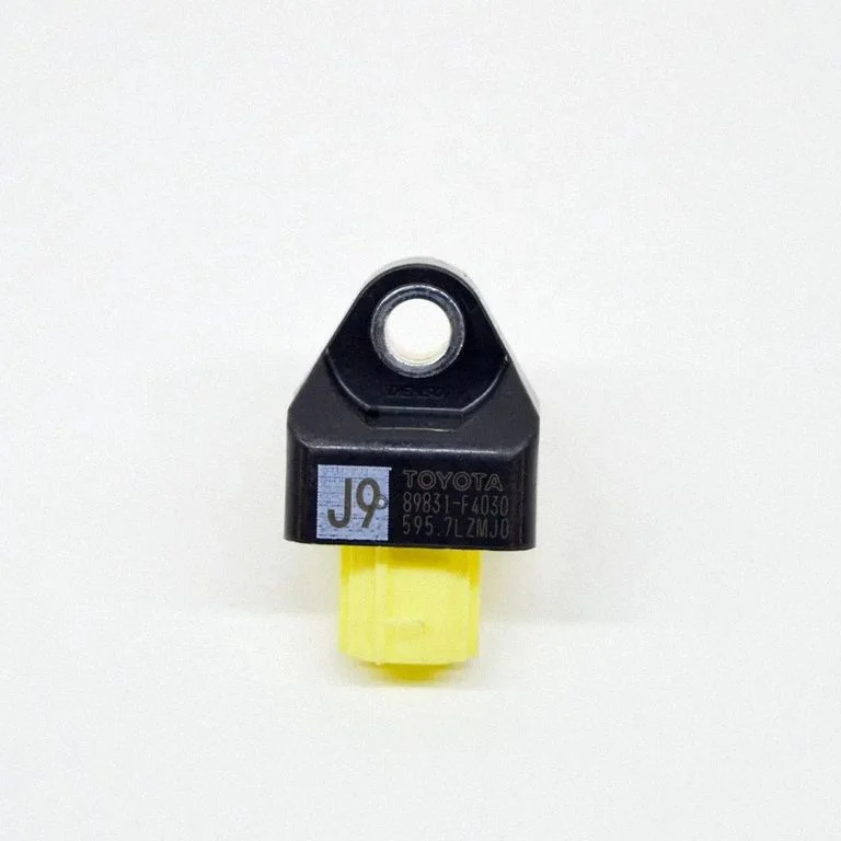 Drošības spilvenu trieciena sensors 89831F4030