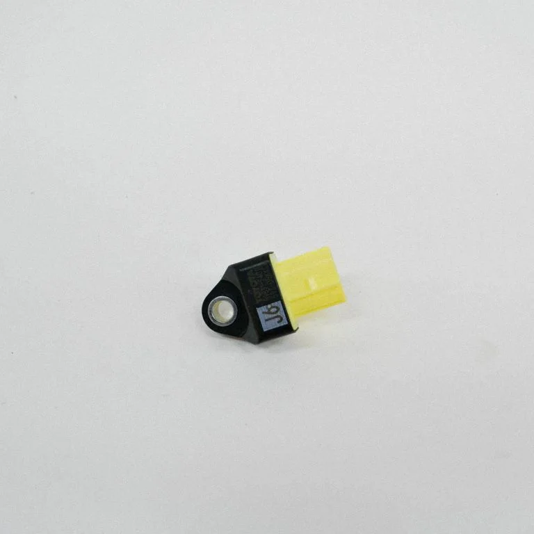 Drošības spilvenu trieciena sensors 89831F4010