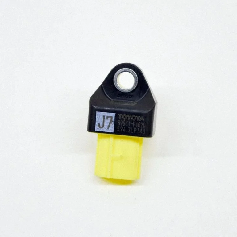 Drošības spilvenu trieciena sensors 89831F4020