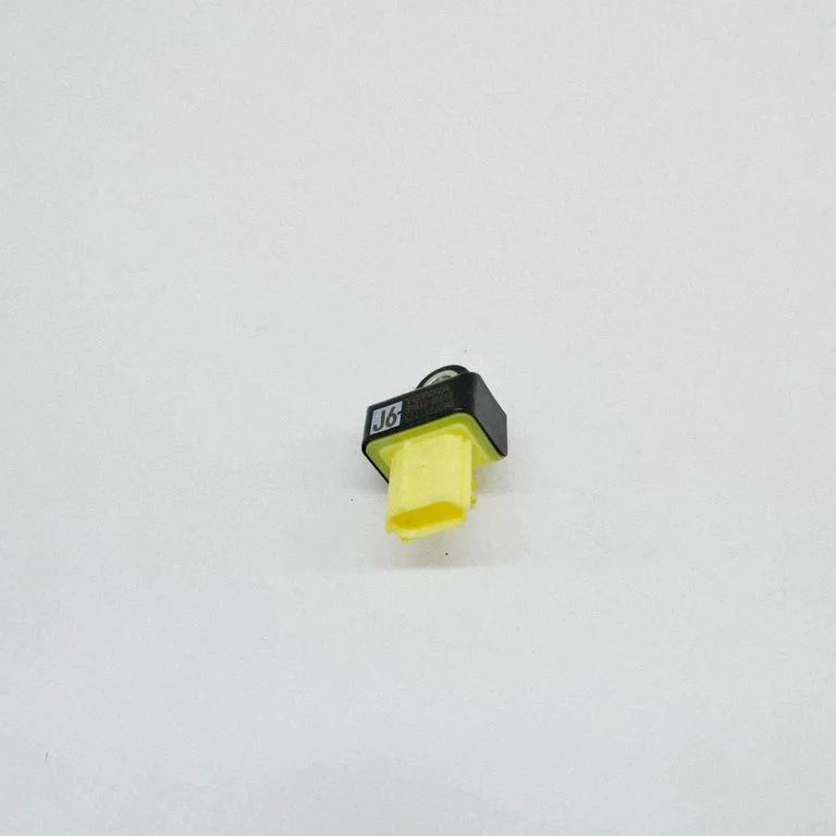 Drošības spilvenu trieciena sensors – Toyota Hilux (AN120, AN130) (2015-2020)