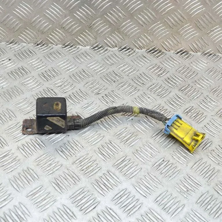 Drošības spilvenu trieciena sensors 16141826