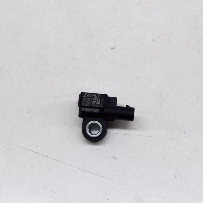 Drošības spilvenu trieciena sensors 1EA959659