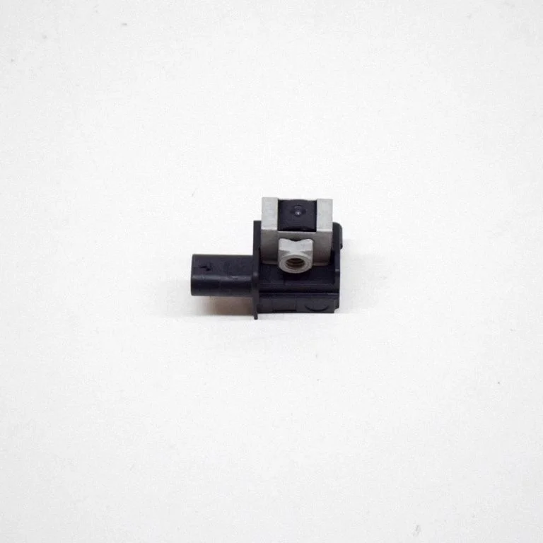 Drošības spilvenu trieciena sensors – BMW X3 F25 (2010-2017)