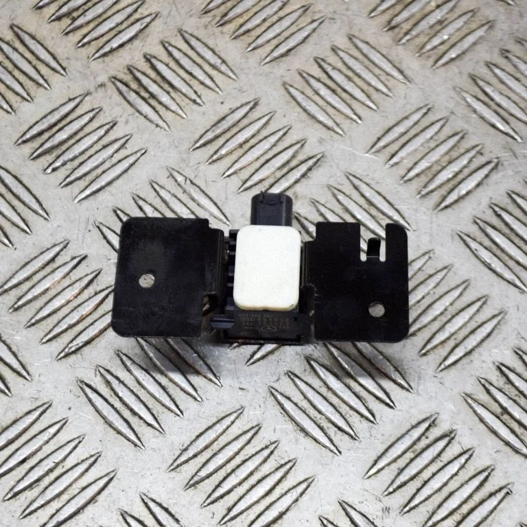 Drošības spilvenu trieciena sensors A0038202826