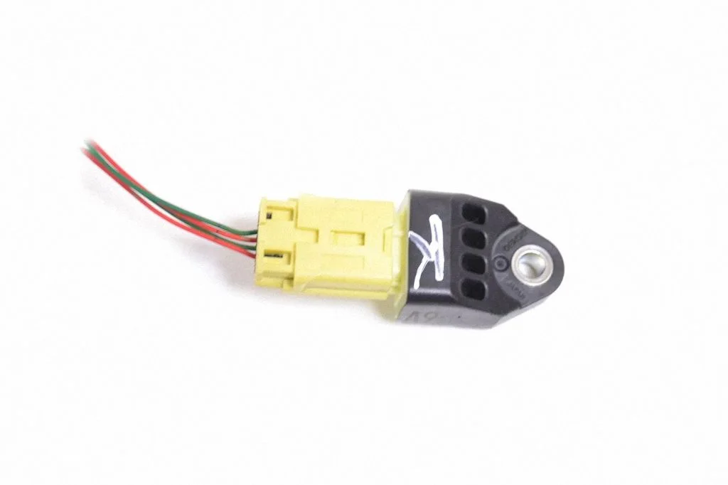 Airbag deployment crash/impact sensor 8983175010