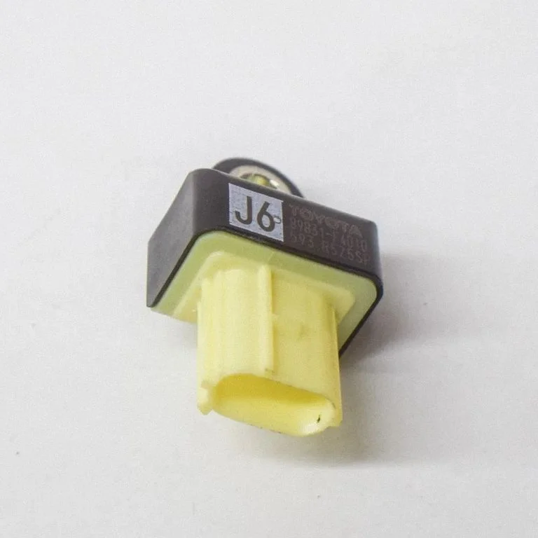 Drošības spilvenu trieciena sensors 89831F4010