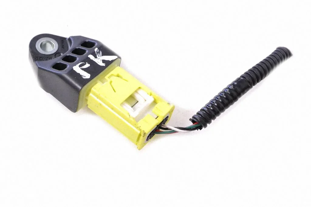 Drošības spilvenu trieciena sensors – Toyota Auris E180 (2012-2018)