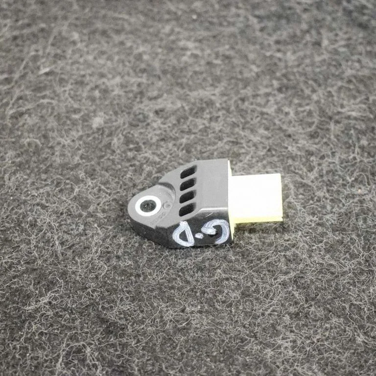 Drošības spilvenu trieciena sensors 8983102160