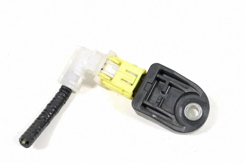 Airbag deployment crash/impact sensor – Toyota Prius (XW30) (2009-2015)