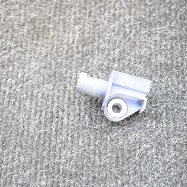 Drošības spilvenu trieciena sensors – priekšējā kreisā
